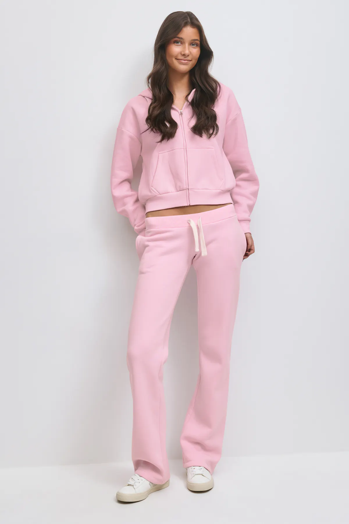 X tra low sweatpants — byxor med fickor från Gina Tricot