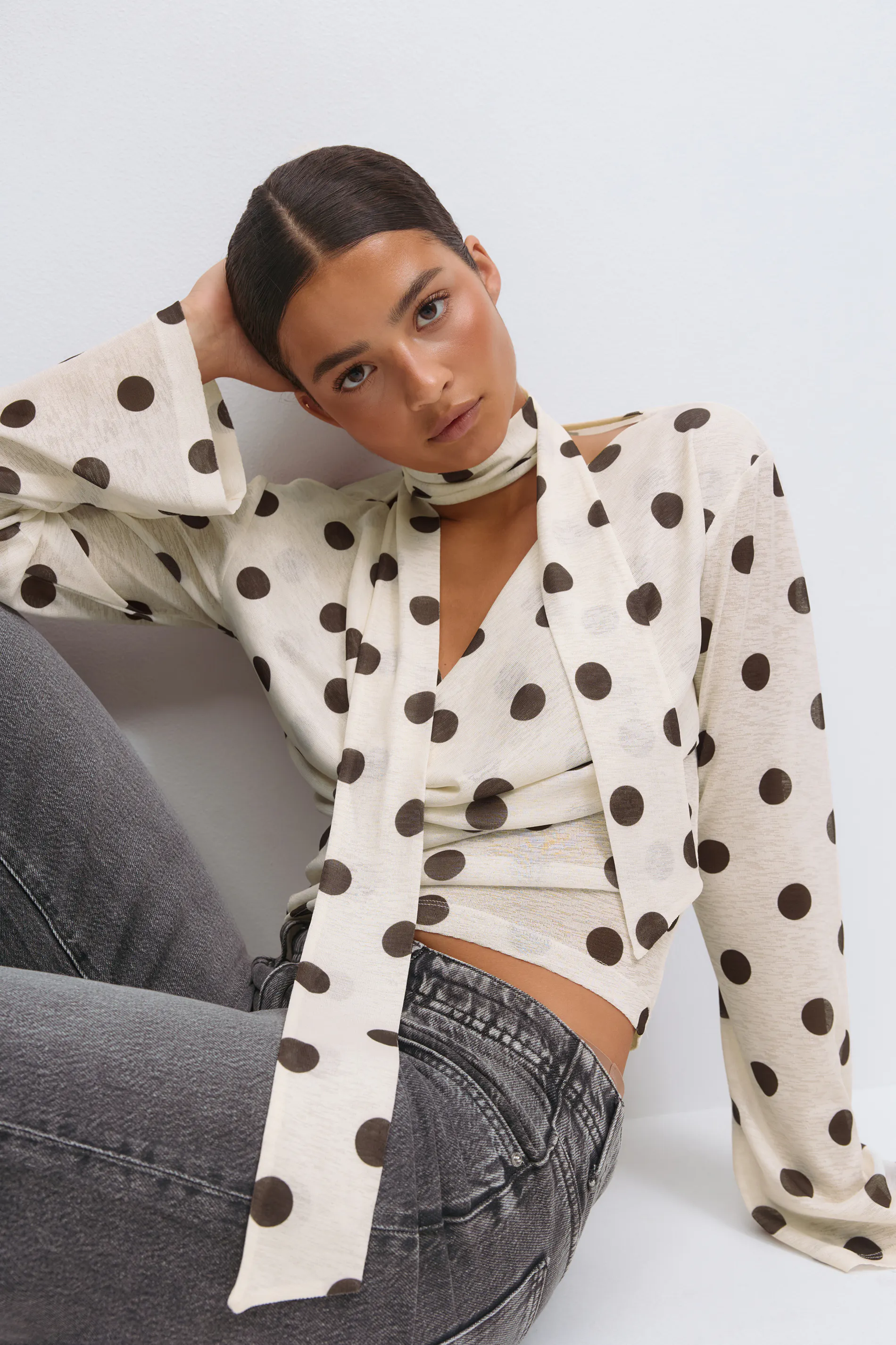 Gina Tricot - Drapy top - cape topper - Hvid - M - Dame