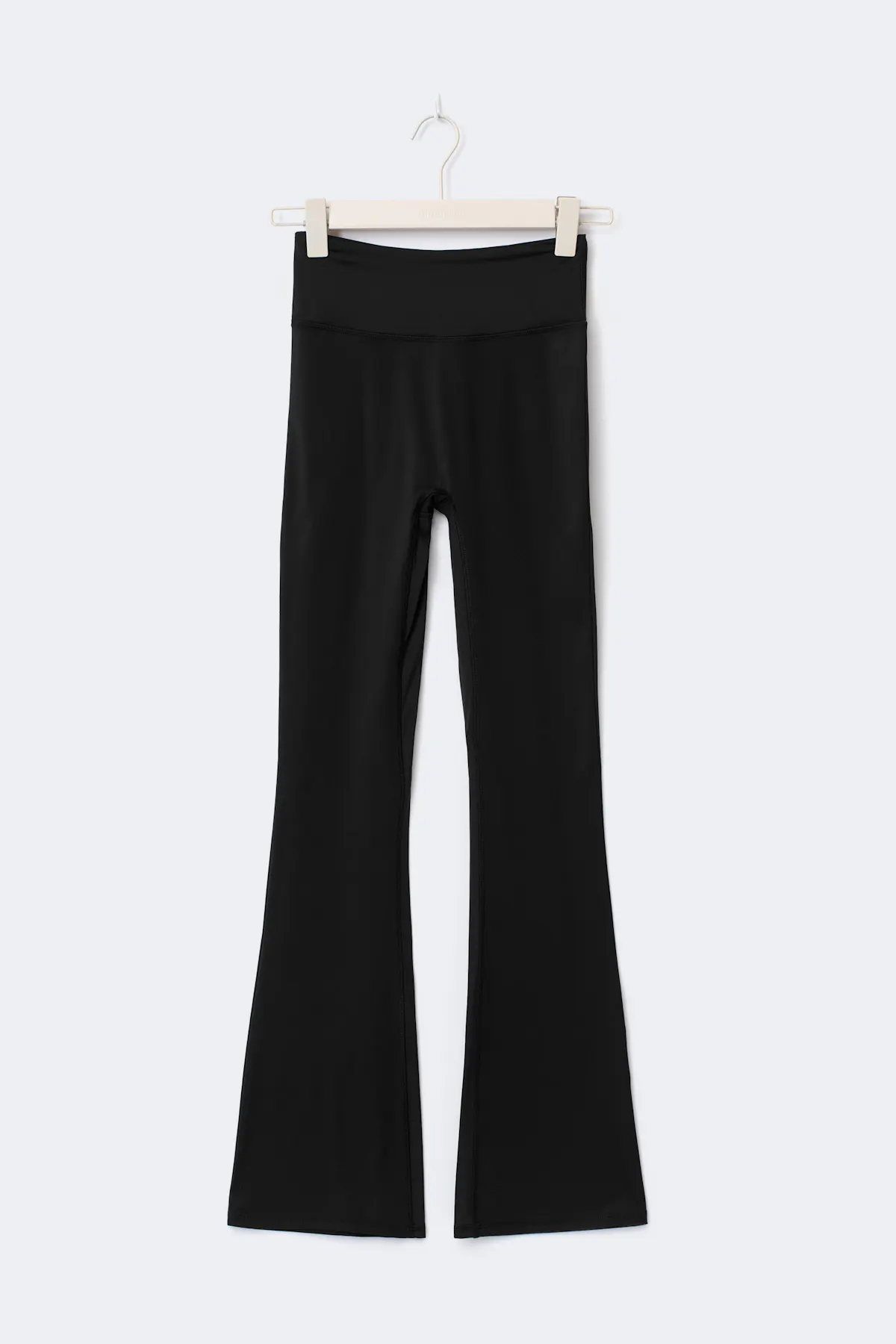 Gina Tricot - Petite flare yoga tights - yoga pants - Svart - XL - Dame