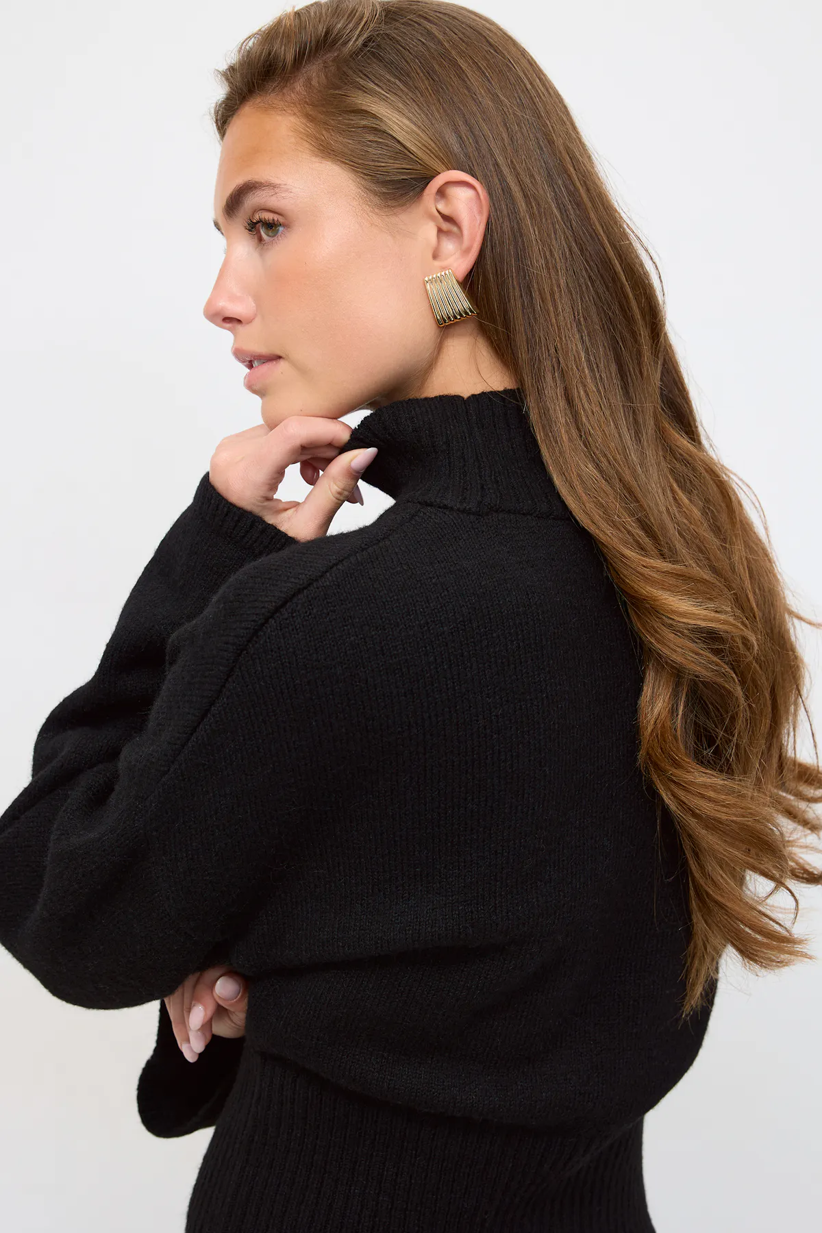 Funnel neck knitted sweater - Black - Women - Gina Tricot
