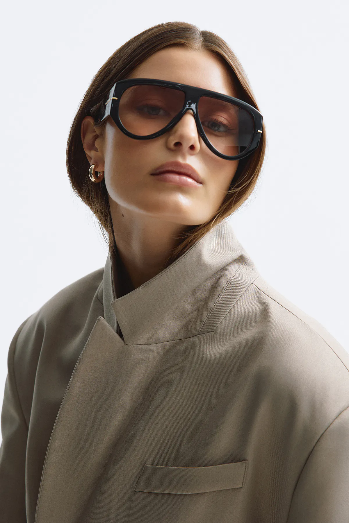 Gina Tricot - Bold aviator sunglasses - Aurinkolasit - Musta - ONESIZE - Naiset