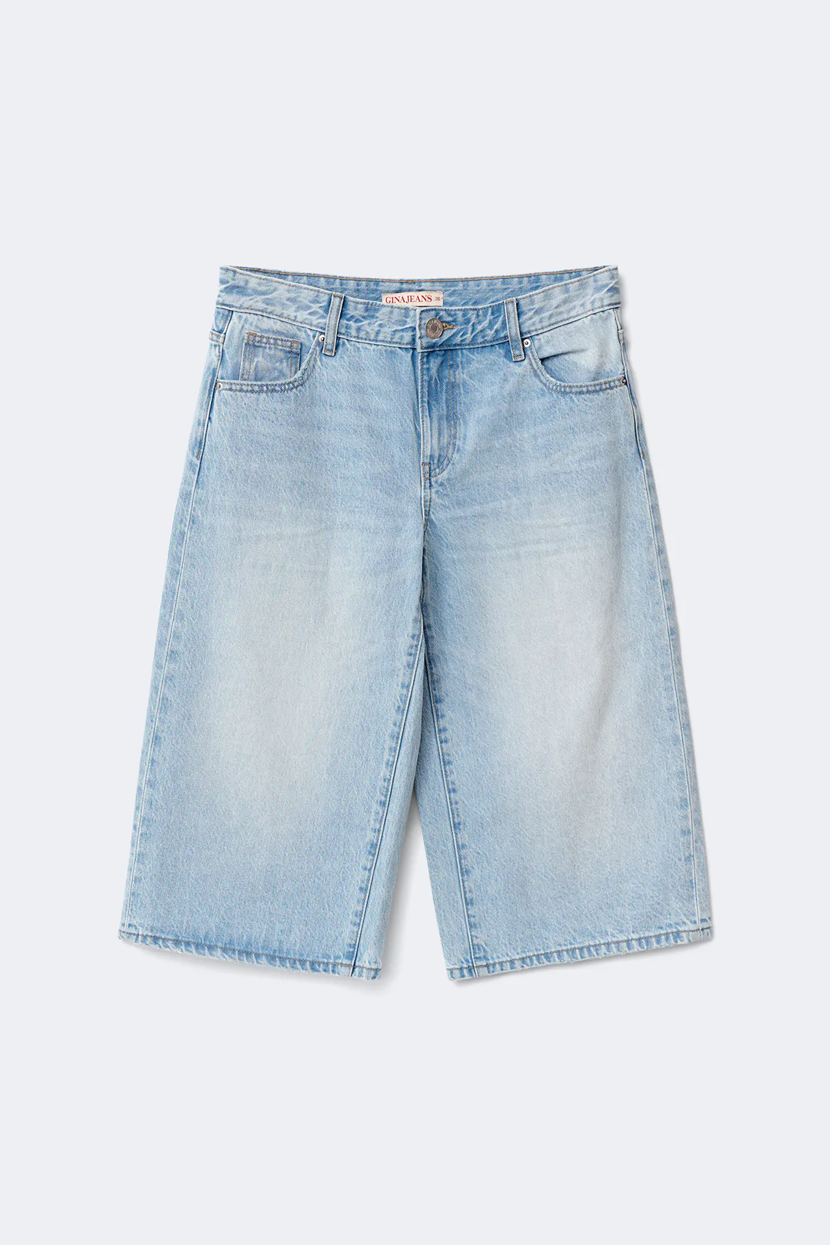 Loose n' luxe denim shorts - Blue - Women - Gina Tricot
