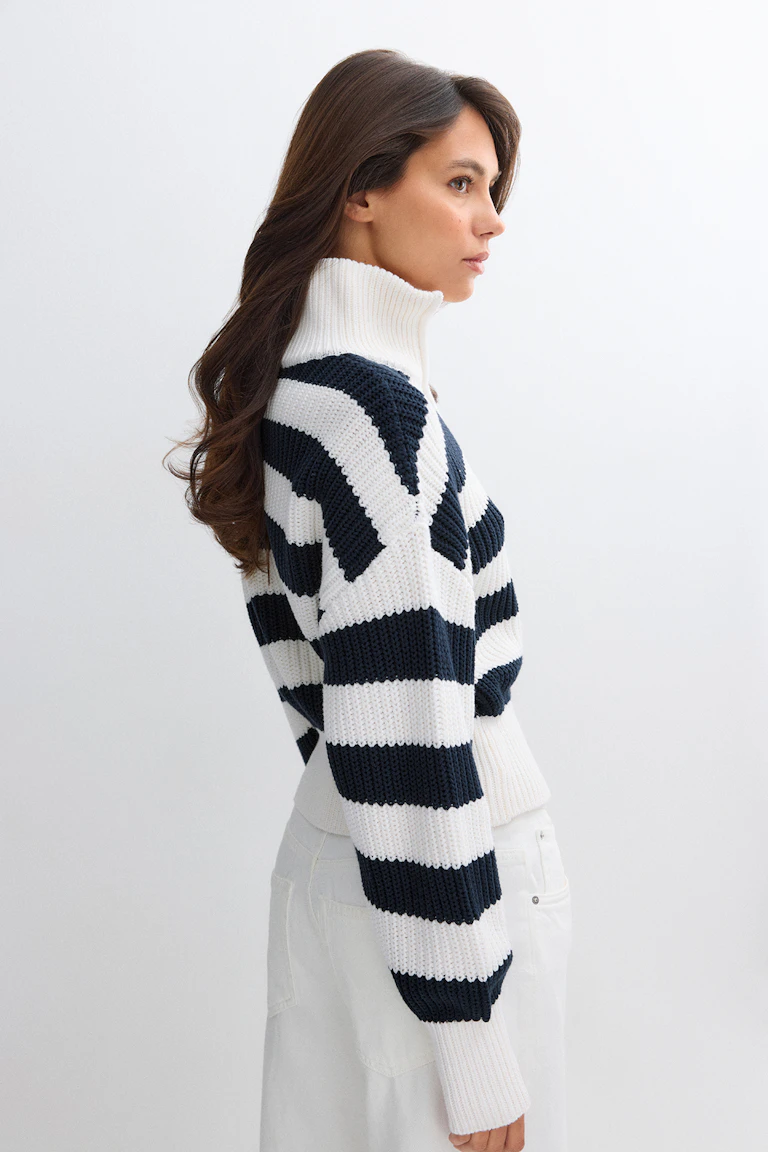 286625352