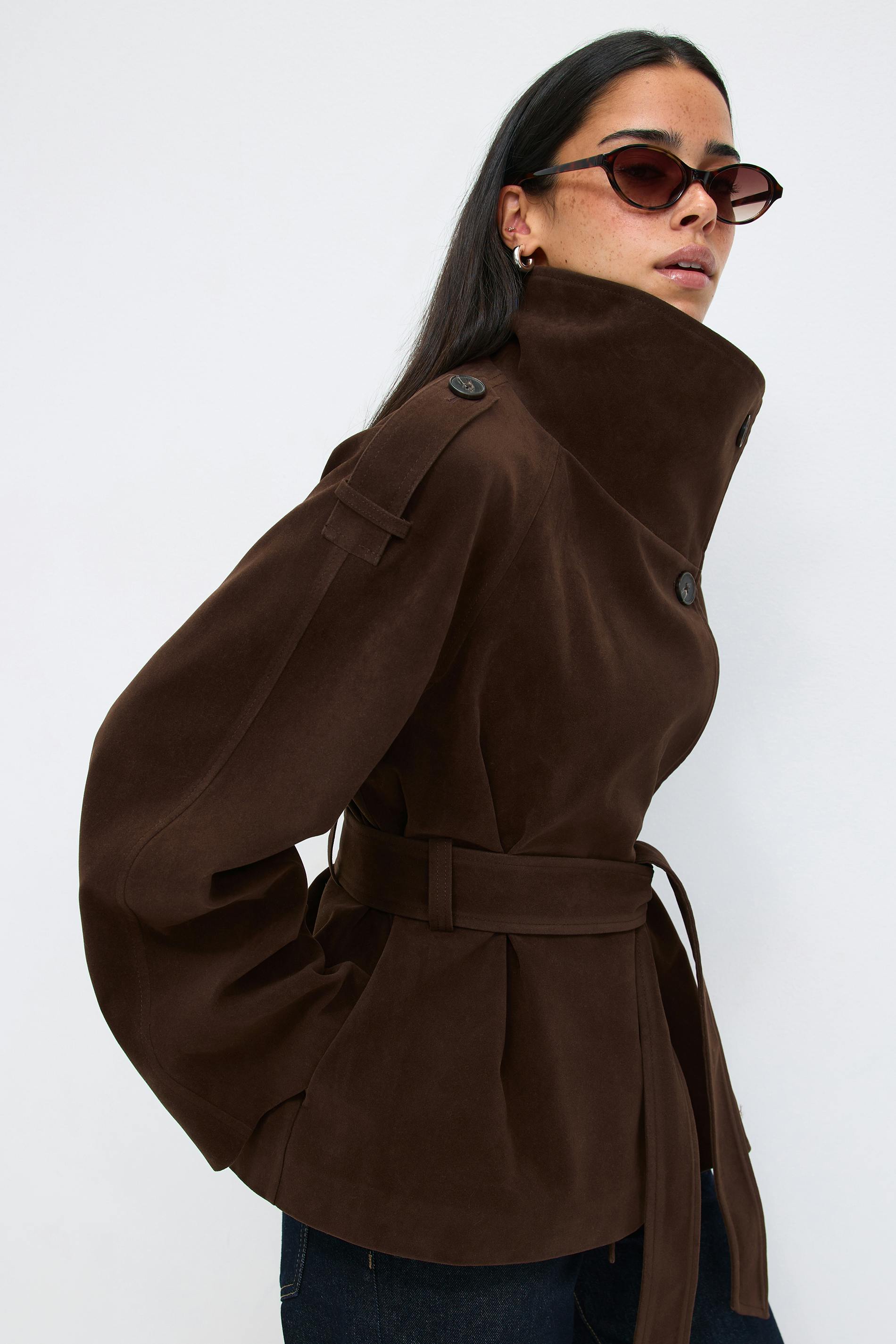 Gina Tricot - Faux suede trench jacket - korkeakauluksiset takit - Ruskea - XL - Naiset