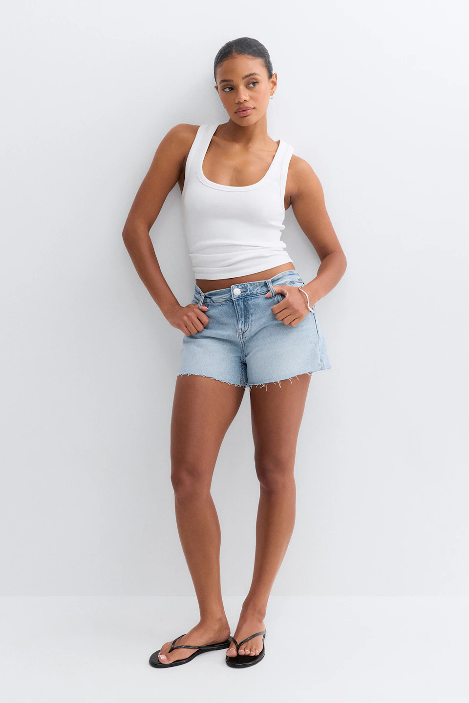 Drop loose denim shorts