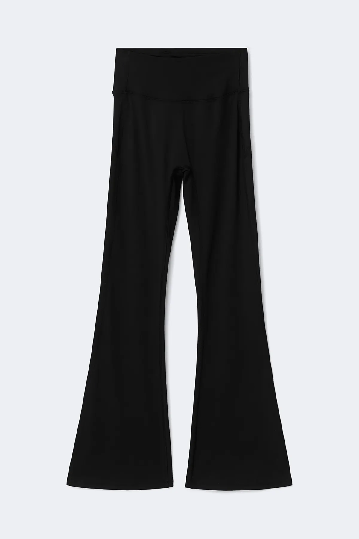 Gina Tricot - Petite flare yoga tights - yoga pants - Svart - XS - Dame