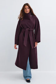 High neck coat