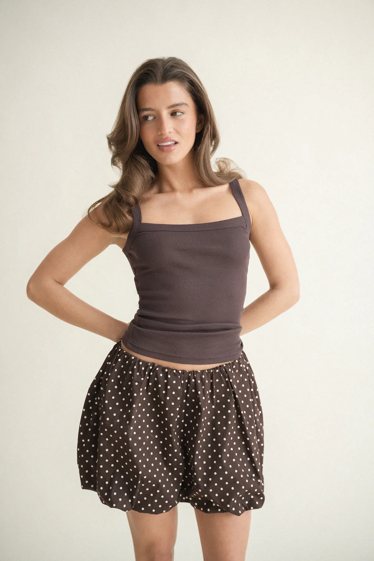 Gina Tricot - Tight fit rib singlet - Singleter - Brun - M - Dame