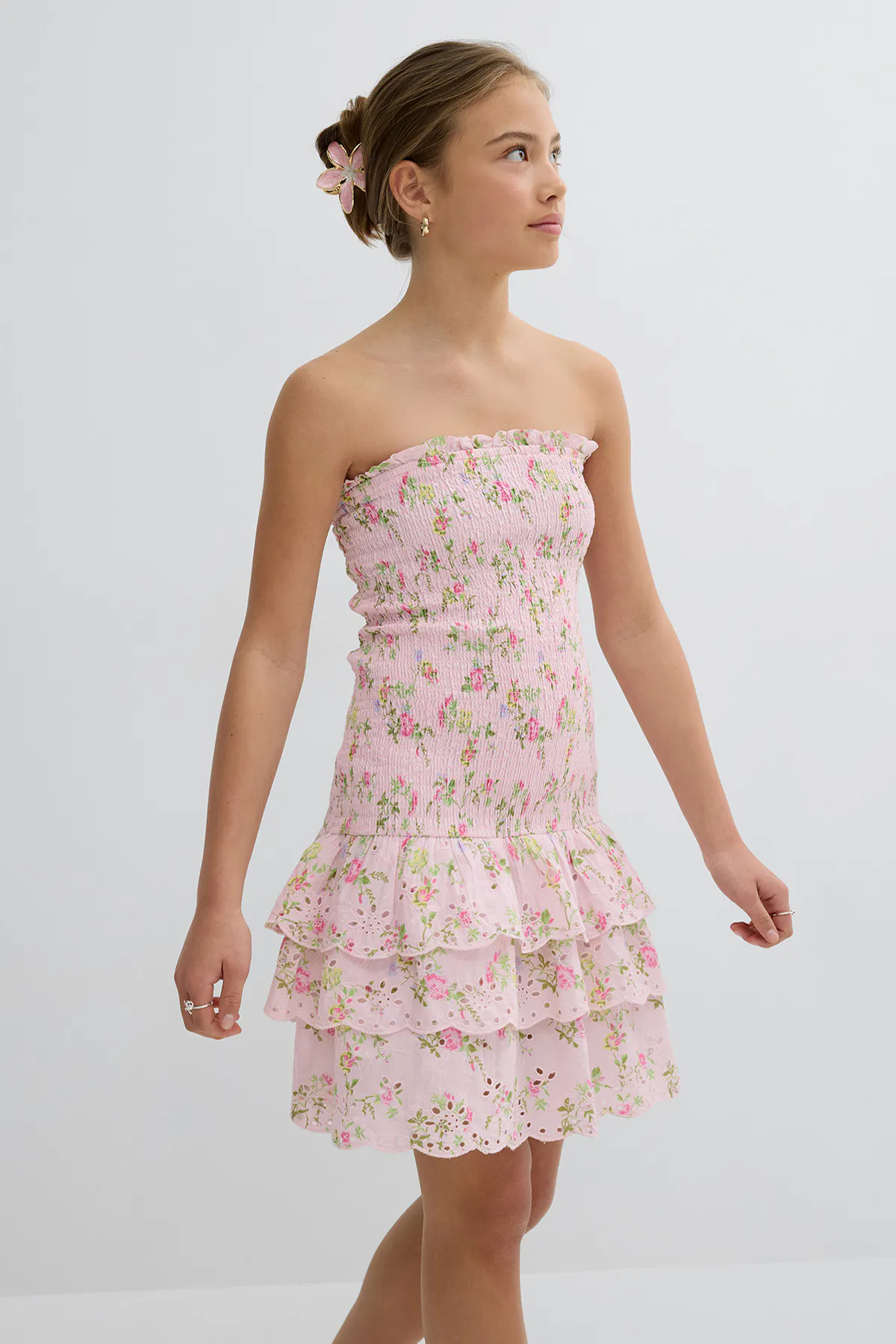 Gina Tricot - Y smock dress - Kjoler for jenter 9–14 år - Hvit - 146/152 - Jente