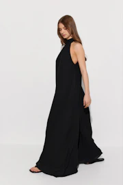 Flowy maxi dress