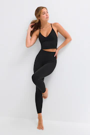 Seamless yoga tights