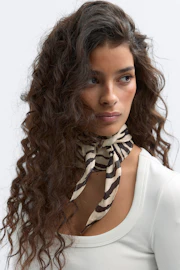 Mini scarf