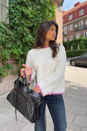 14+ knitted crew neck sweater