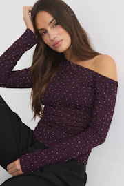 One shoulder top