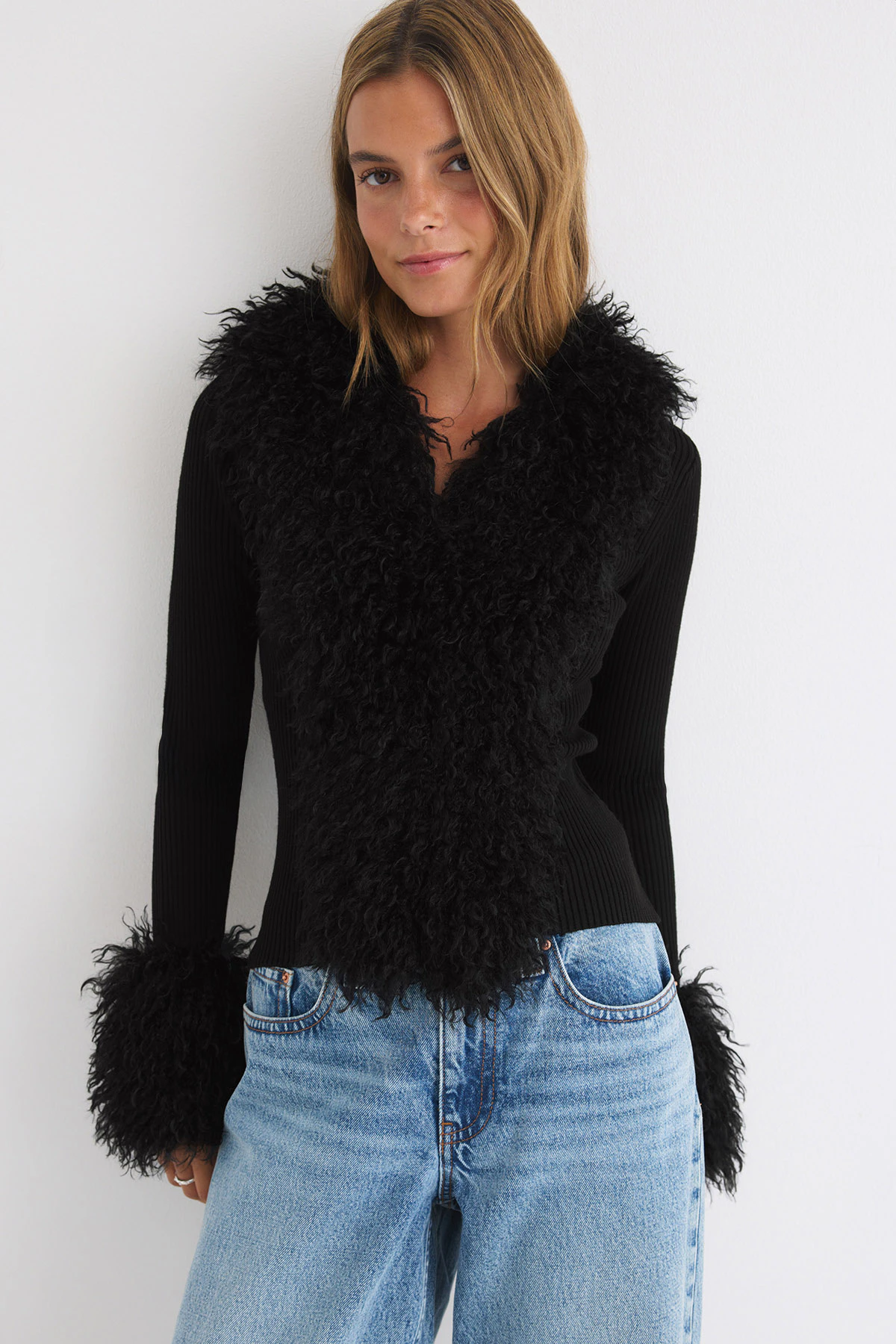 Gina Tricot Faux fur knitted cardigan dam