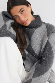 Knitted argyle sweater