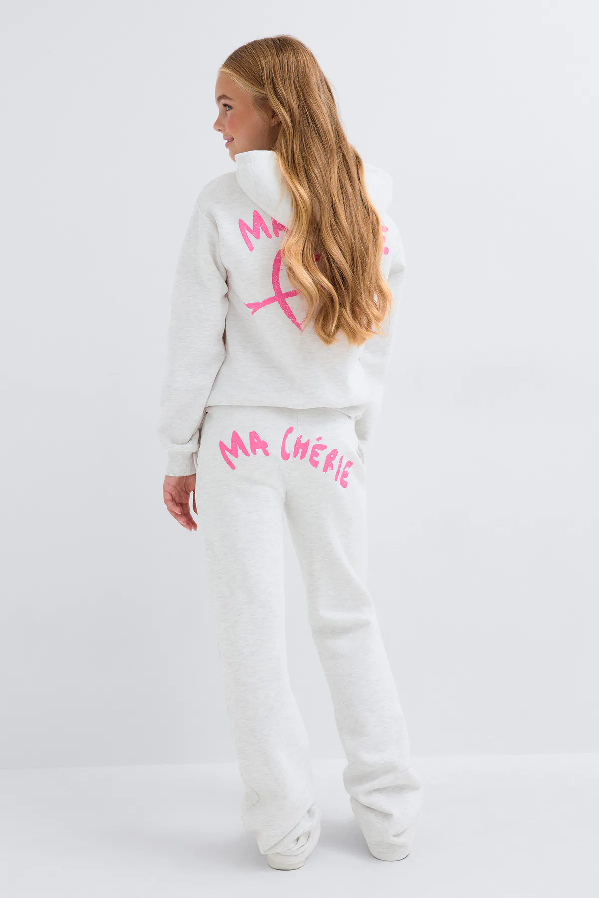 Y low waist sweatpants — byxor med fickor från Gina Tricot