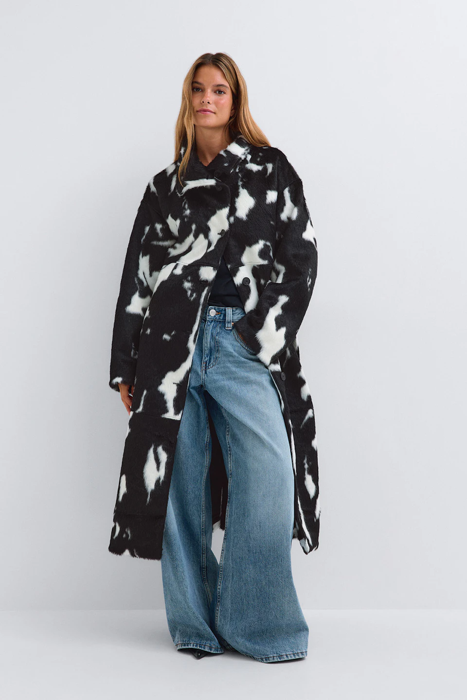 Faux fur high neck coat