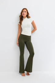 Ruched flare yoga tights