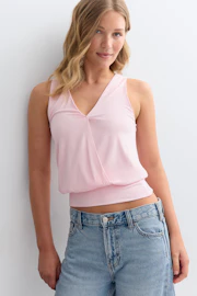 Cuff detail top