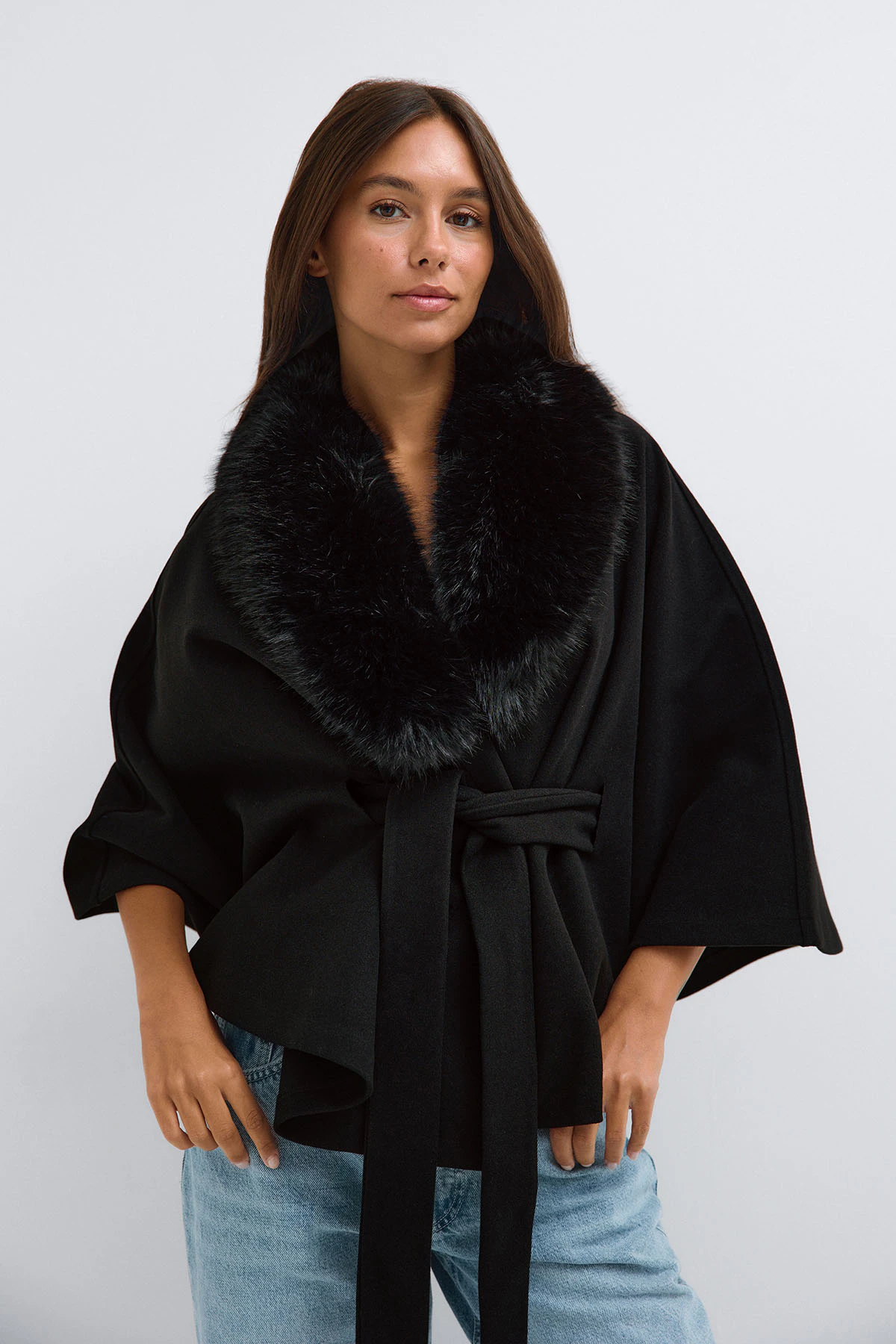 Gina Tricot Faux fur collar cape jacket jackor dam