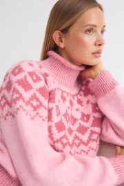 Fair isle knitted sweater