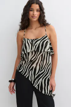 Asymmetric Frill Singlet