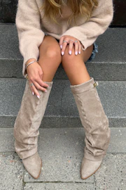 14+ suede boots