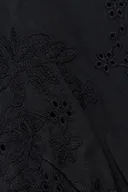 Black (9000)