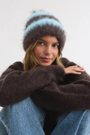 Chunky hairy beanie