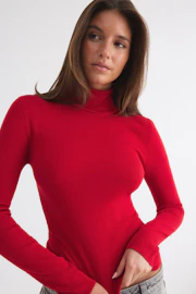 Knitted turtleneck top