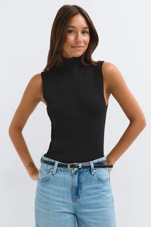 rea 30% turtleneck knitted top