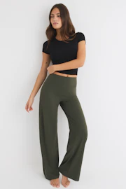 Wide yoga trousers
