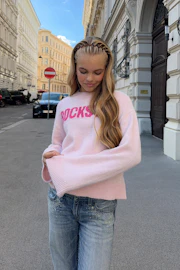 Y knitted sweater