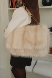 Faux fur chain bag
