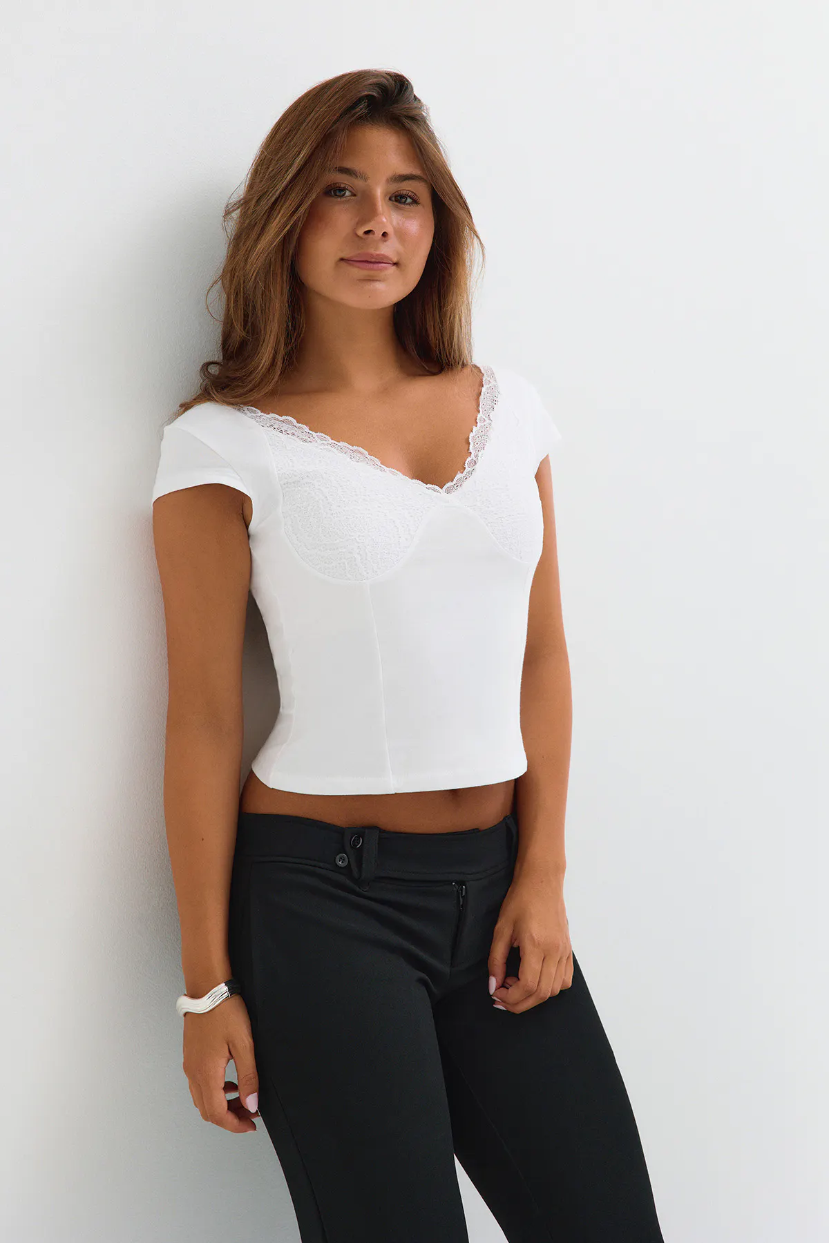 Gina Tricot 14+ lace detail top