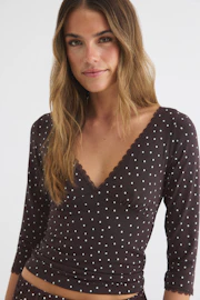 Quarter sleeve loungewear top