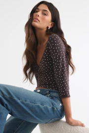Quarter sleeve loungewear top