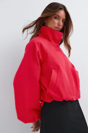 High neck short jacket