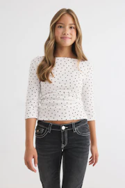 Y quarter sleeve boatneck top