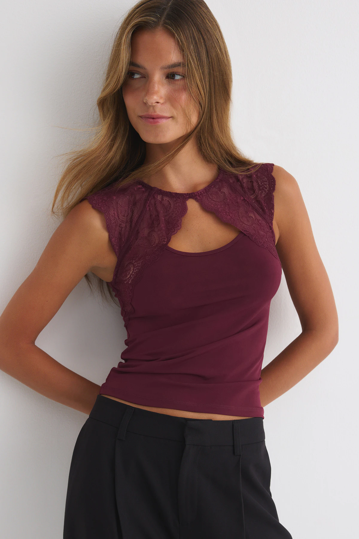 Gina Tricot Lace detail top toppar & linnen dam