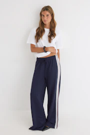 Sporty trousers