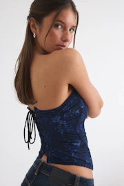 Flock mesh corset