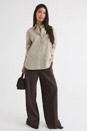 Loose fit shirt