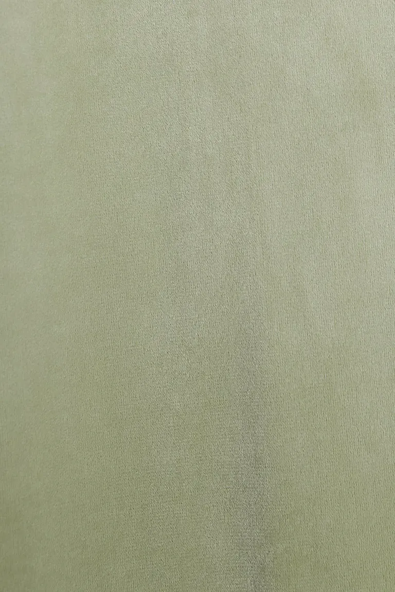 805456021