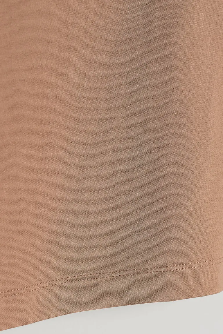 808277093