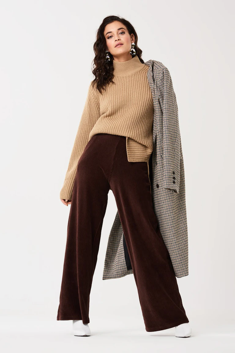 828497093