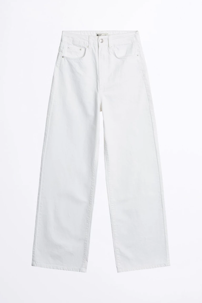 858211420
