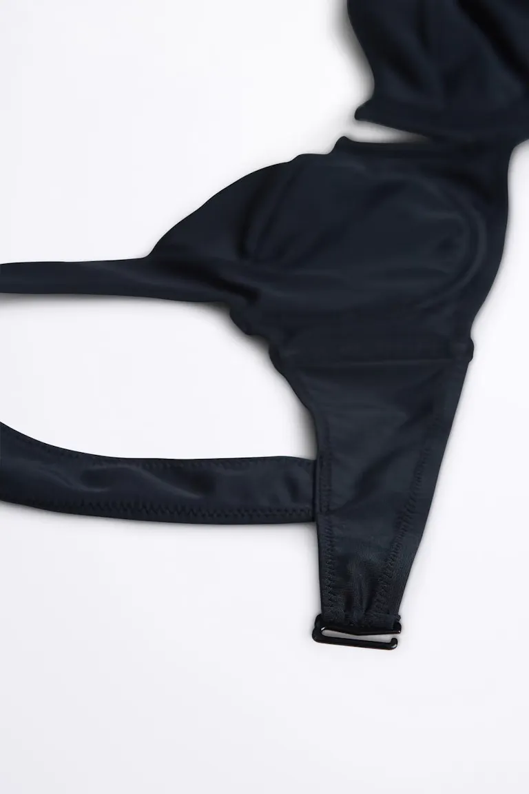 861259000