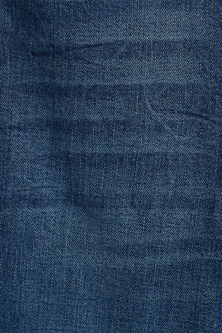 876175148